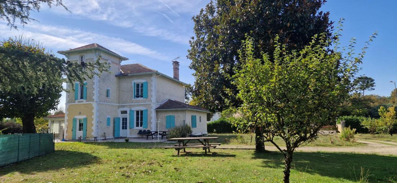 Villa Avec Piscine Et Billard Sabres エクステリア 写真