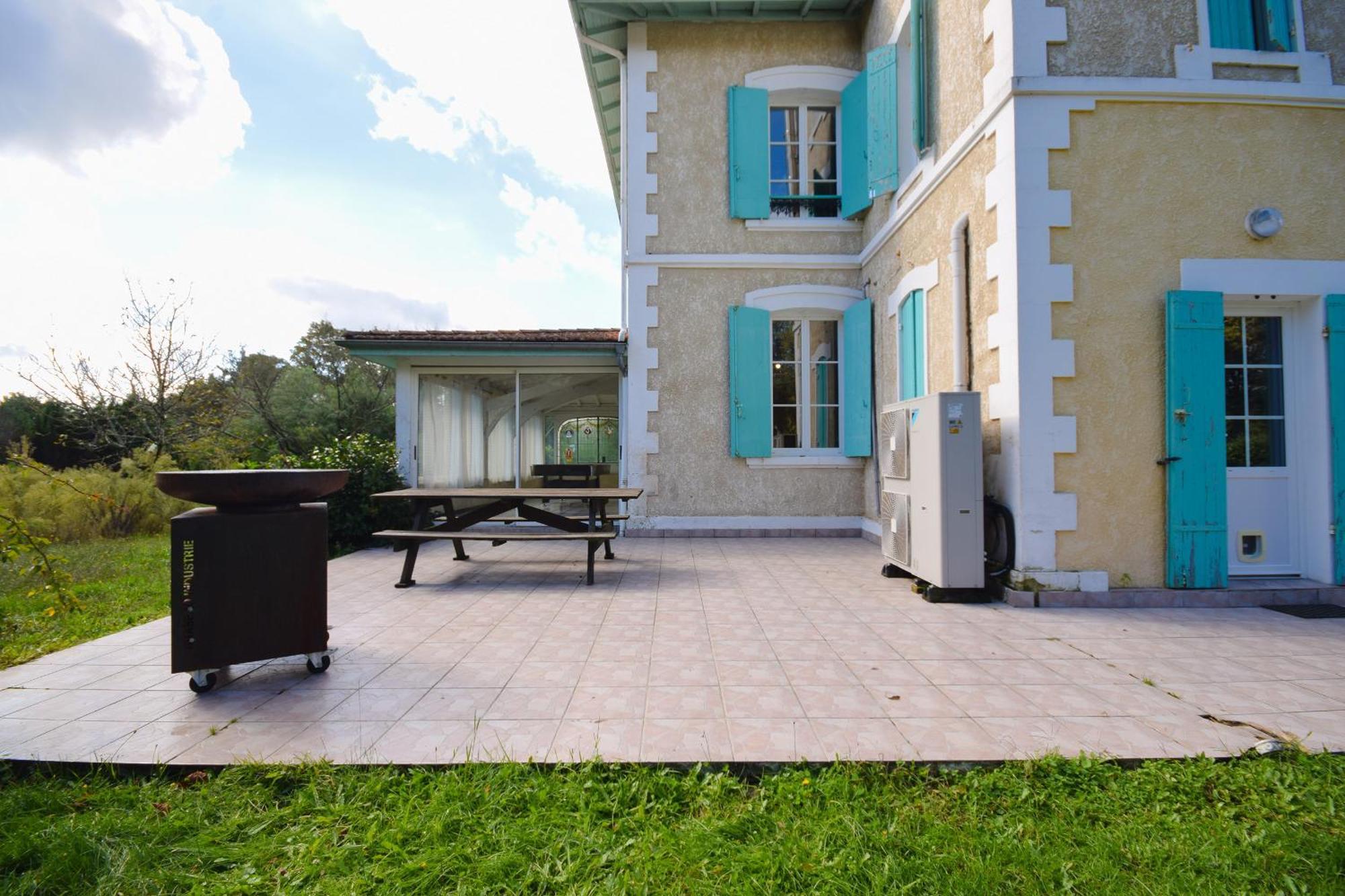 Villa Avec Piscine Et Billard Sabres エクステリア 写真