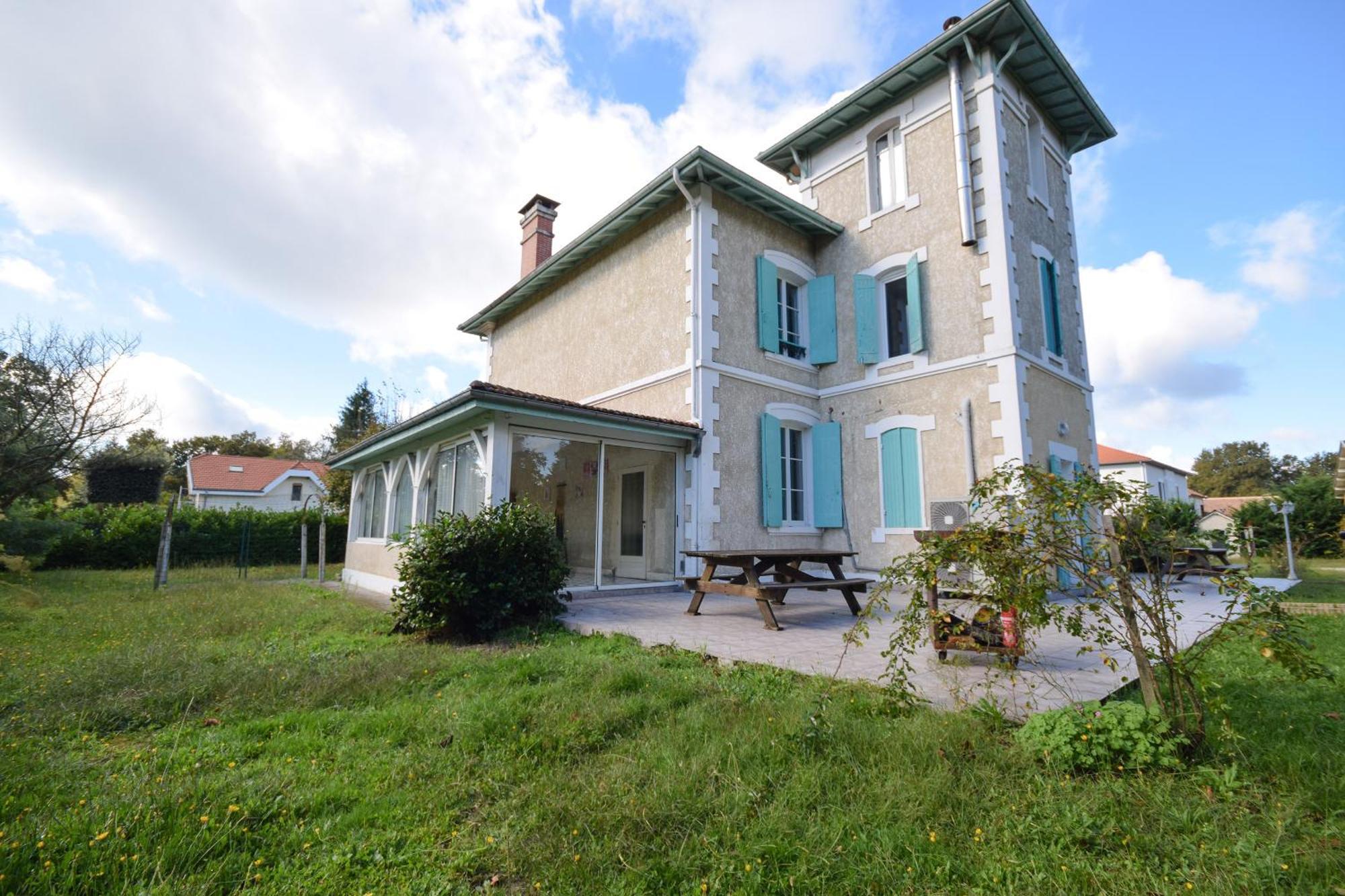 Villa Avec Piscine Et Billard Sabres エクステリア 写真
